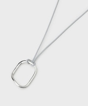 オーバルモチーフネックレス