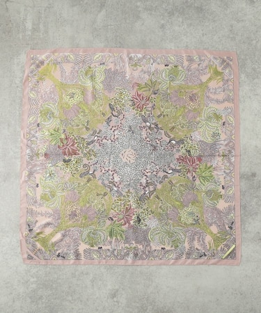 フラワープリントスカーフ