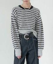 ファンシーヤーンボーダーニット