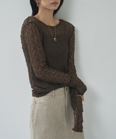 【一部店舗限定】バックオープンレースカットソー