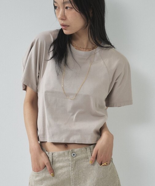 ラグランフォルムカットソー