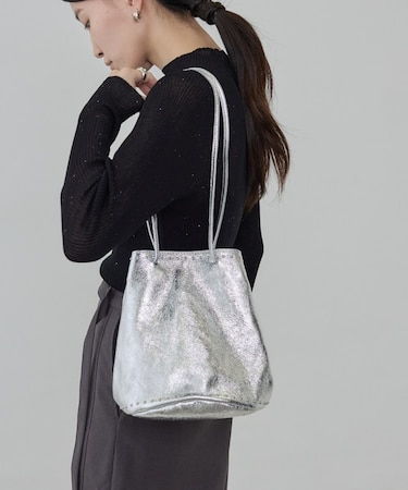 【MILLELA FIRENZE】スタッズ付き巾着レザーバッグ