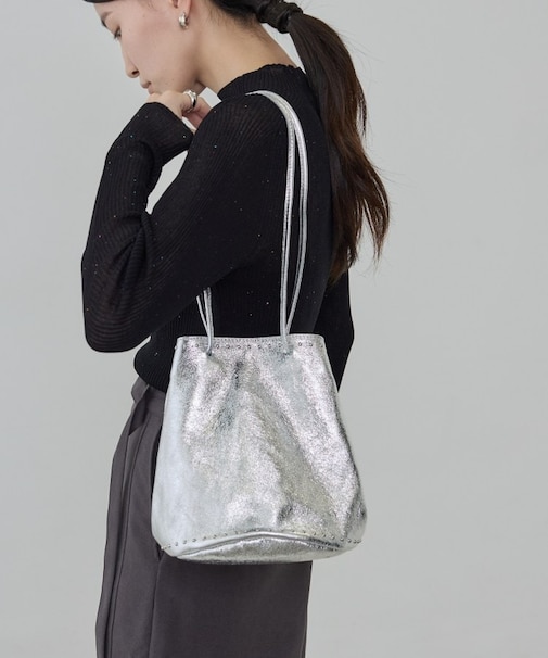 【MILLELA FIRENZE】スタッズ付き巾着レザーバッグ