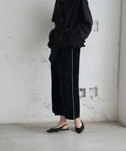 サイドラインモールニットスカート