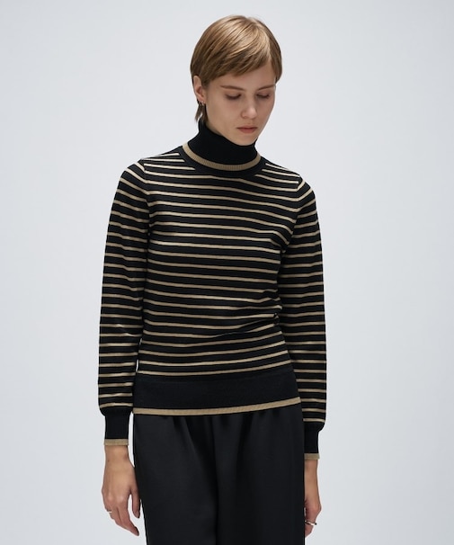 【手洗い可】カシミヤ混リブボーダータートルニット