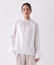 【オケージョン／手洗い可】フリルフォルムブラウス