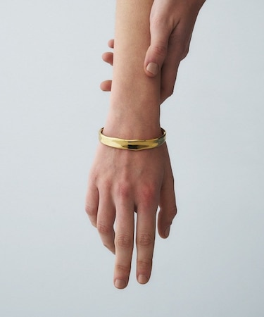 ニュアンスラインバングル