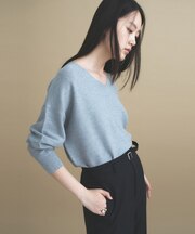 【WEB限定カラーあり】Vネックラメガーターニット