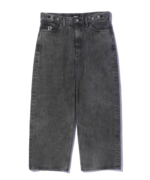EMBOSSED DENIM PANTS