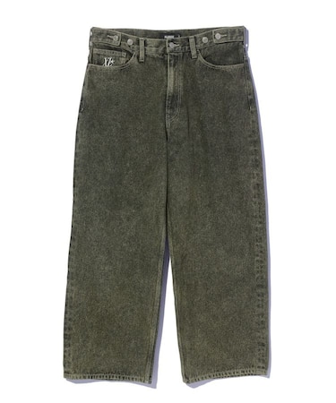 EMBOSSED DENIM PANTS