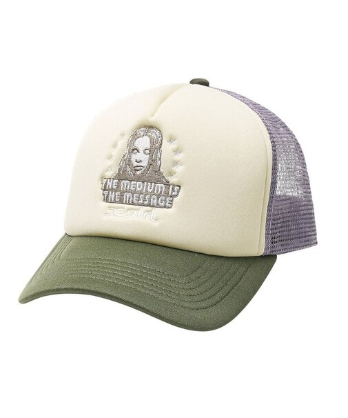 STAR AND FACE TRUCKER CAP