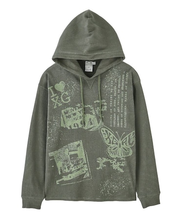 COLLAGE GRAPHIC HOODED TOP