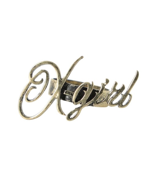 SCRIPT LOGO BIGGISH RING