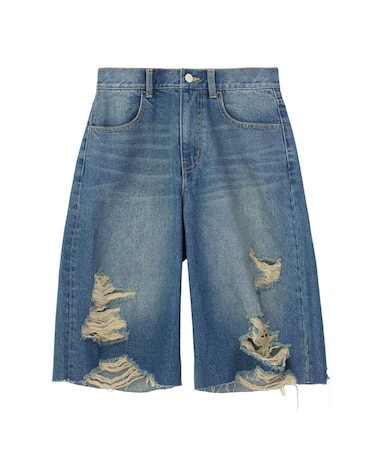EMBLEM POCKET DISTRESSED DENIM SHORTS