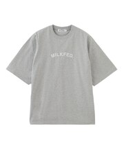 EMBROIDERY ARCH STENCIL WIDE S/S TEE