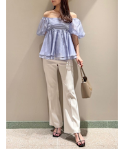 美脚ストレッチパンツ