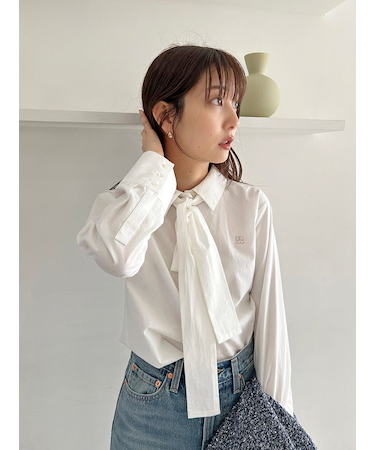 リボンワンポイントロゴシャツ