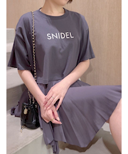 SNIDELロゴTシャツ