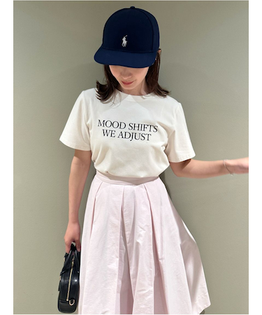 シンプルロゴTシャツ
