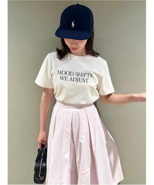 シンプルロゴTシャツ