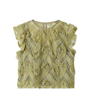 レースフリルプルオーバー