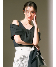 リボンディテールカットプルオーバー