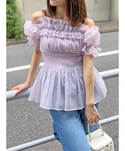 オフショルフリルブラウス