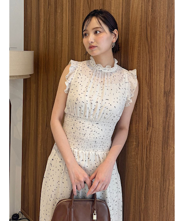 ノースリーブプリントワンピース