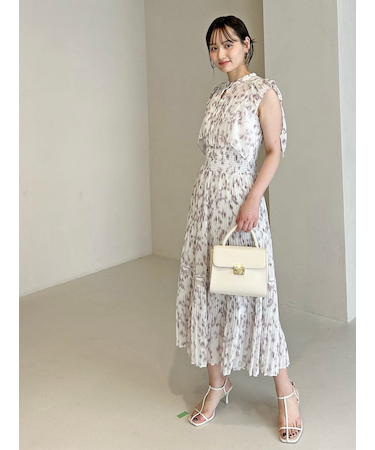 Sustainableヘアラインフラワープリントワンピース