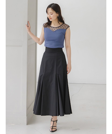 ボリュームタフタスカート