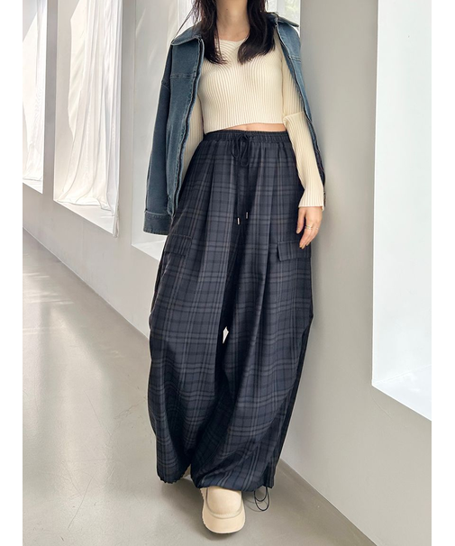 ワイドデザインパンツ