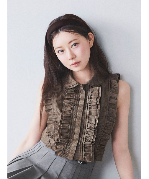 ノースリクロップドフリルシャツ