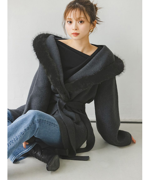 ファーフードニットコート