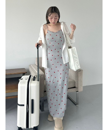 カップインカットキャミワンピース