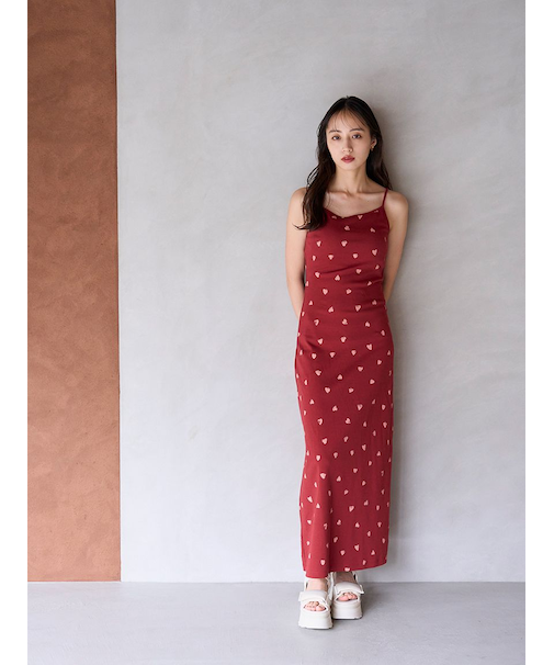 カップインカットキャミワンピース