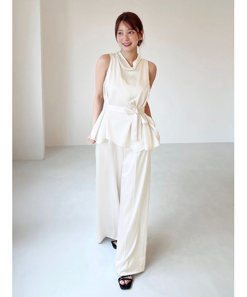 サテンワイドパンツ