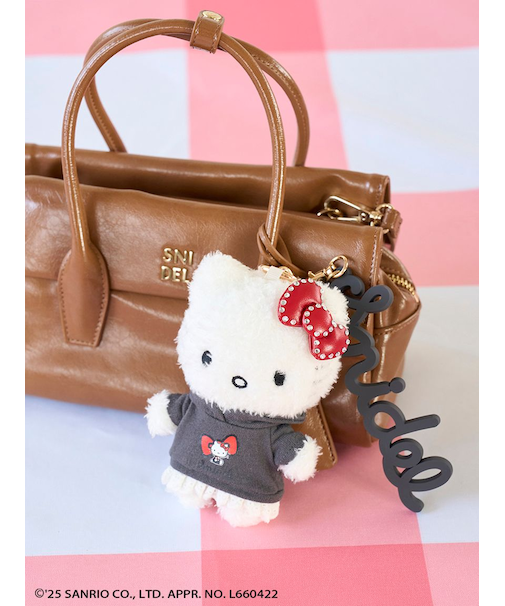 【HELLO KITTY】チャーム