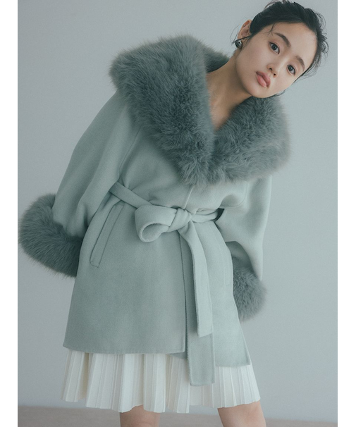 ファーケープコート