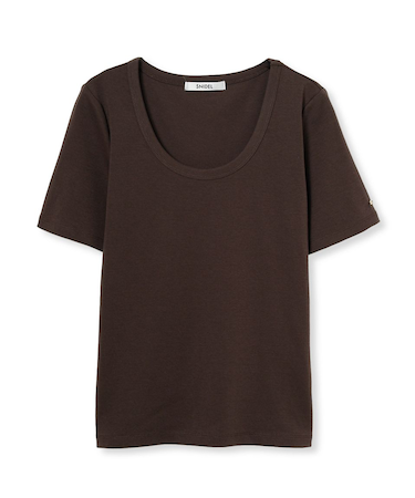 UネックTシャツ