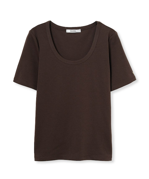 UネックTシャツ