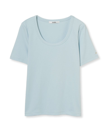 UネックTシャツ