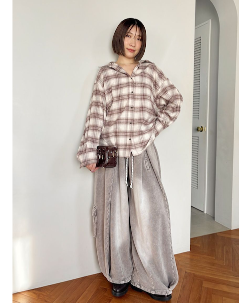 【SNIDEL/NUTMEG】ワイドタックスウェットパンツ