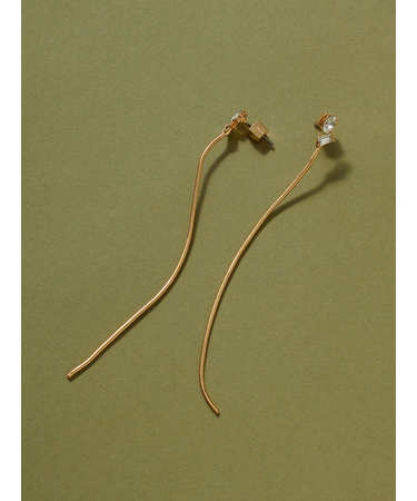 ロングチェーンピアス