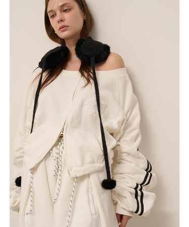 【SNIDEL/NUTMEG】オフショルジップロゴプルオーバー