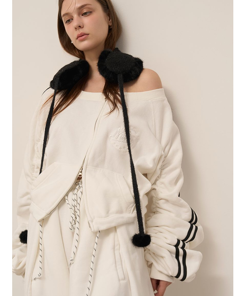 【SNIDEL/NUTMEG】オフショルジップロゴプルオーバー