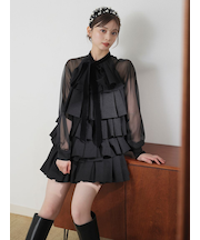 ティアードラッフルミニドレス