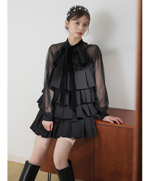 ティアードラッフルミニドレス