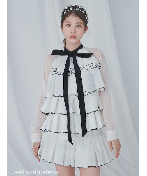 ティアードラッフルミニドレス