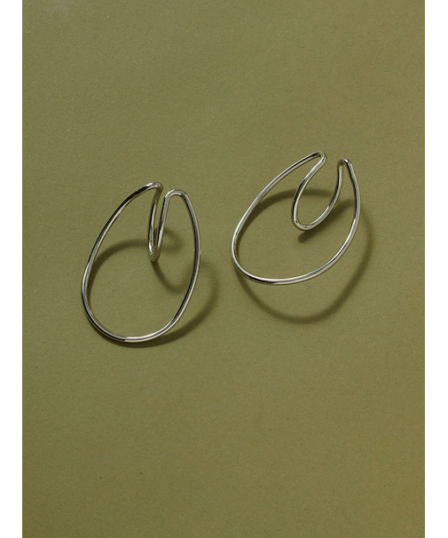 ラウンドフープイヤーカフ