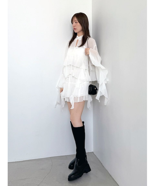 リップルラインブラウス